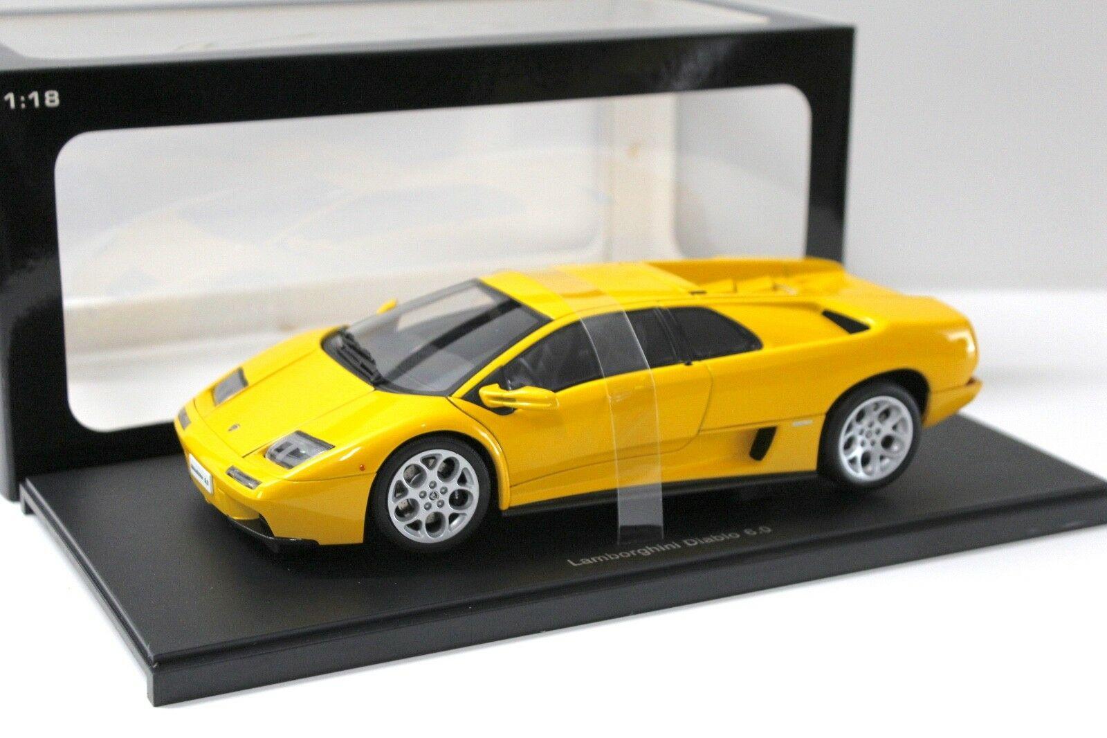 1:18 AUTOart Lamborghini Diablo 6.0 yellow