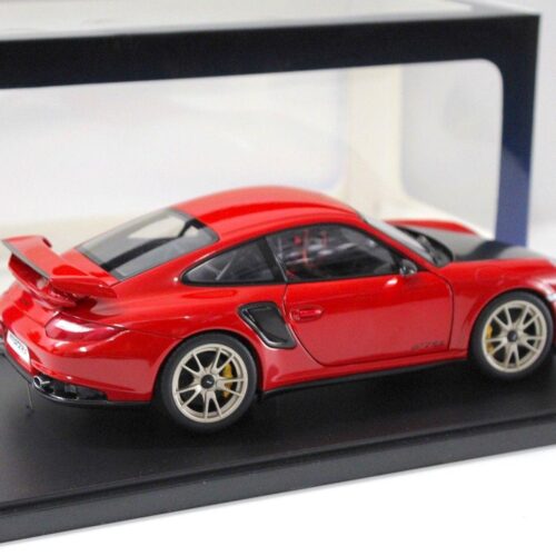 1:18 AUTOart Porsche 911 (997) GT2 RS red