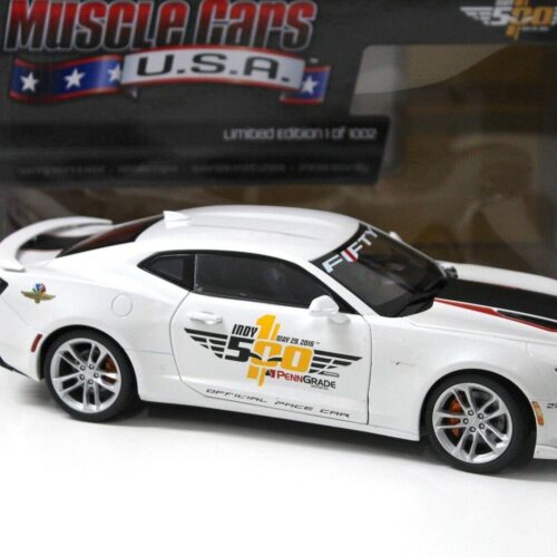 1:18 Auto World 2017 Chevrolet Camaro SS Indy 500 Pace white