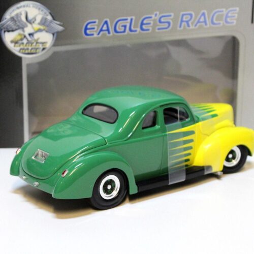 1:18 Eagle Ford Deluxe "Hot Rod" green/yellow