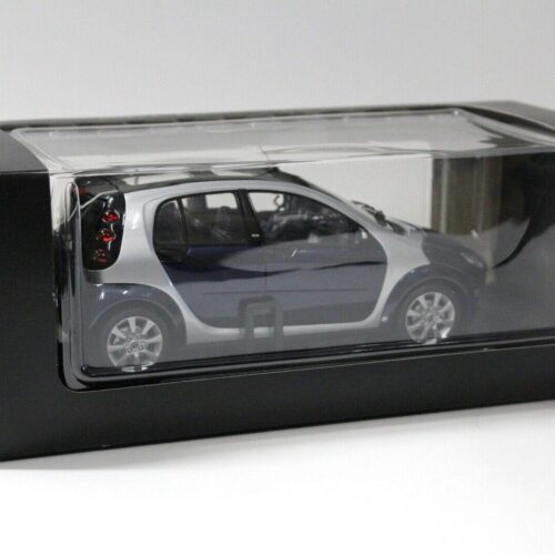 1:18 Kyosho Smart Forfour Star blue DEALER VERSION