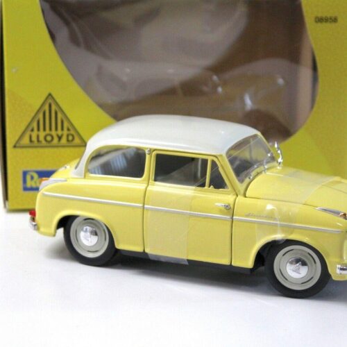 1:18 Revell Lloyd Alexander TS yellow/ white