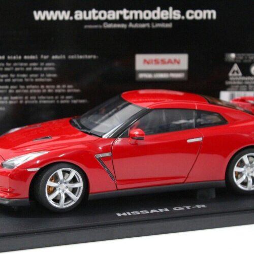 1:18 AUTOart Nissan Skyline GT-R R35 Vibrant red 2008