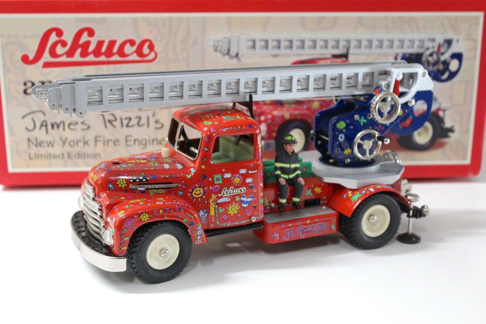 Schuco ars mundi James Rizzi New York Feuerwehr Drehleiter red