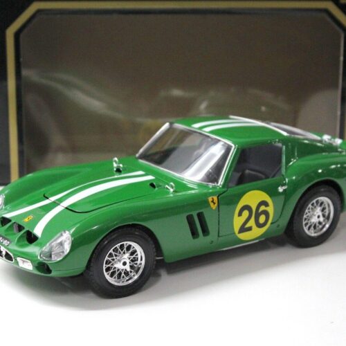 1:18 Bburago Ferrari 250 GTO 1962 green #26