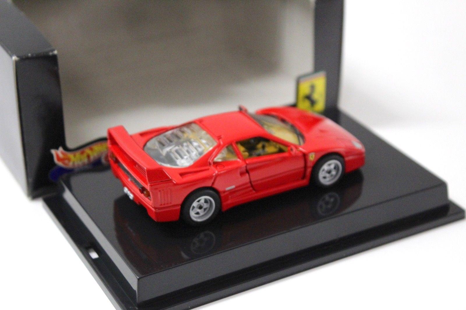 1:43 Hot Wheels Ferrari F40 red