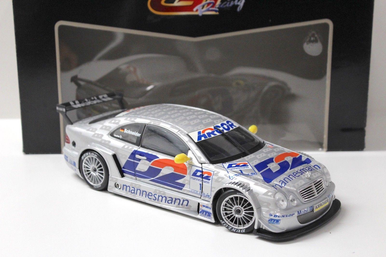 1:18 Maisto Mercedes CLK DTM 2000 SCHNEIDER #1 silver