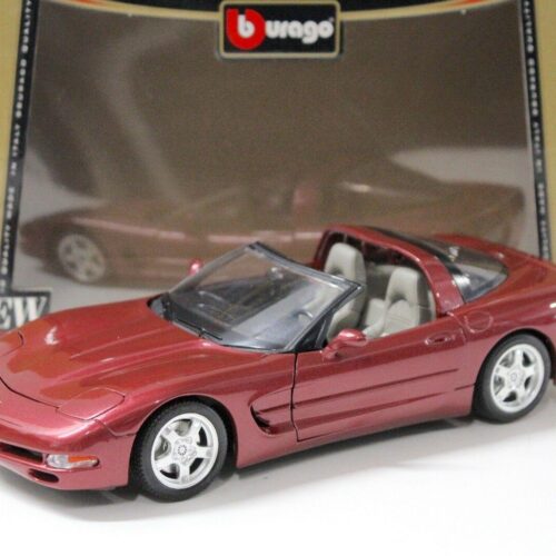 1:18 Bburago Chevrolet Corvette Targa 1998 purple