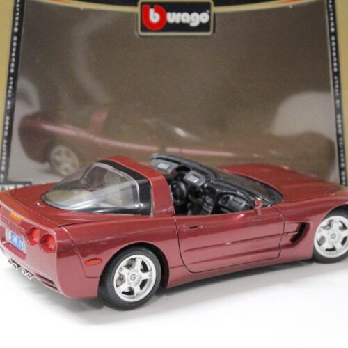 1:18 Bburago Chevrolet Corvette Targa 1998 purple