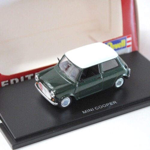 1:43 Revell Classic Mini Cooper green/white