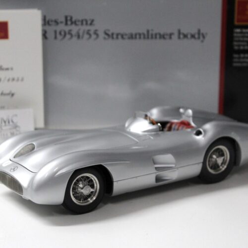 1:18 CMC Mercedes W196R Streamliner Body 1954/55 silver M-044