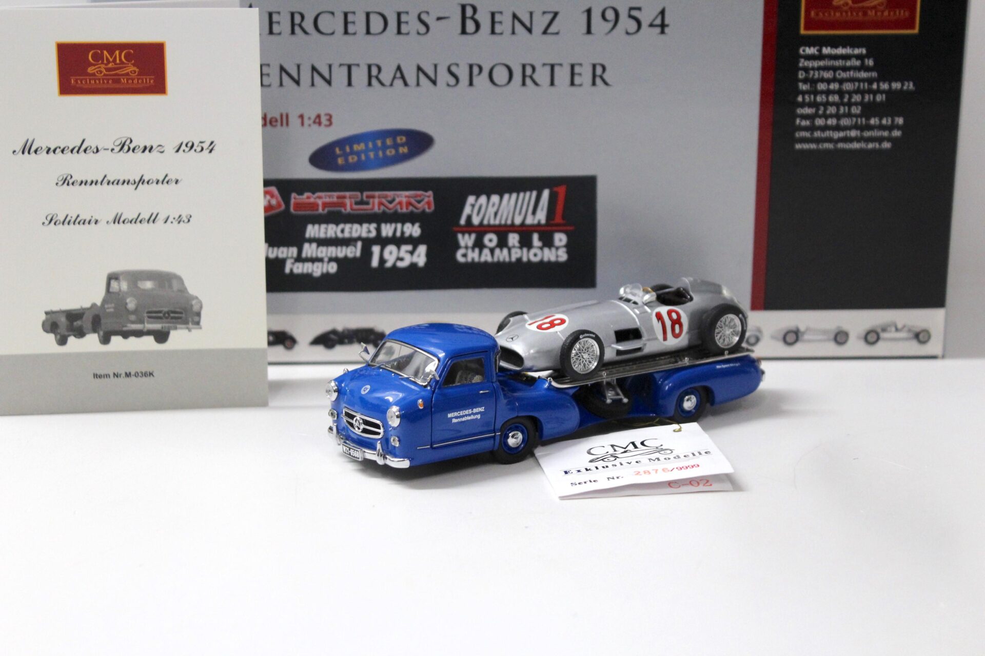 1:43 CMC Mercedes Renntransporter 1954 mit Brumm W196 Juan Fangio