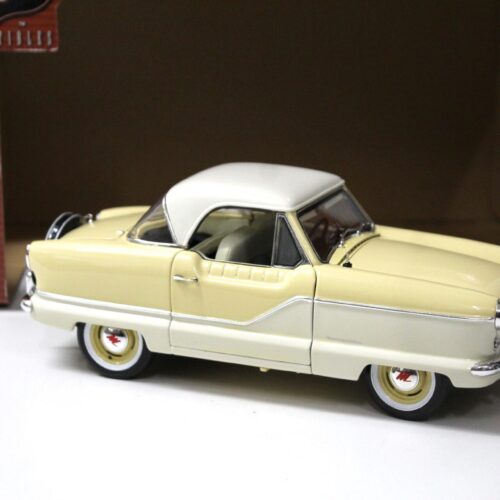 1:18 Highway61 1959 Metropolitan Nash 1500 Coupe yellow/ white