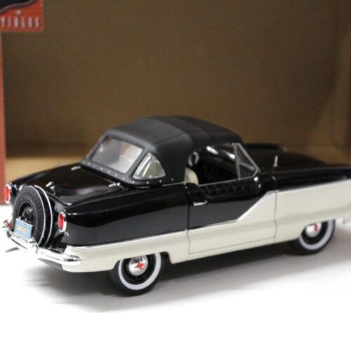 1:18 Highway61 1959 Metropolitan Nash 1500 Convertible black/ white