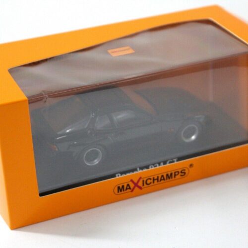 1:43 Minichamps Porsche 924 Carrera GT black