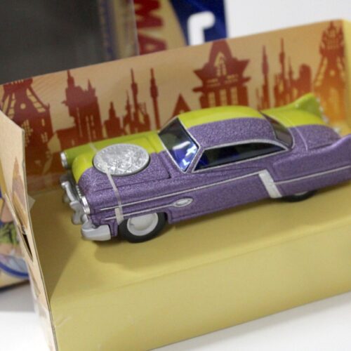 1:43 Corgi 1950Â´s DC Comics TWO-Face Car Batman