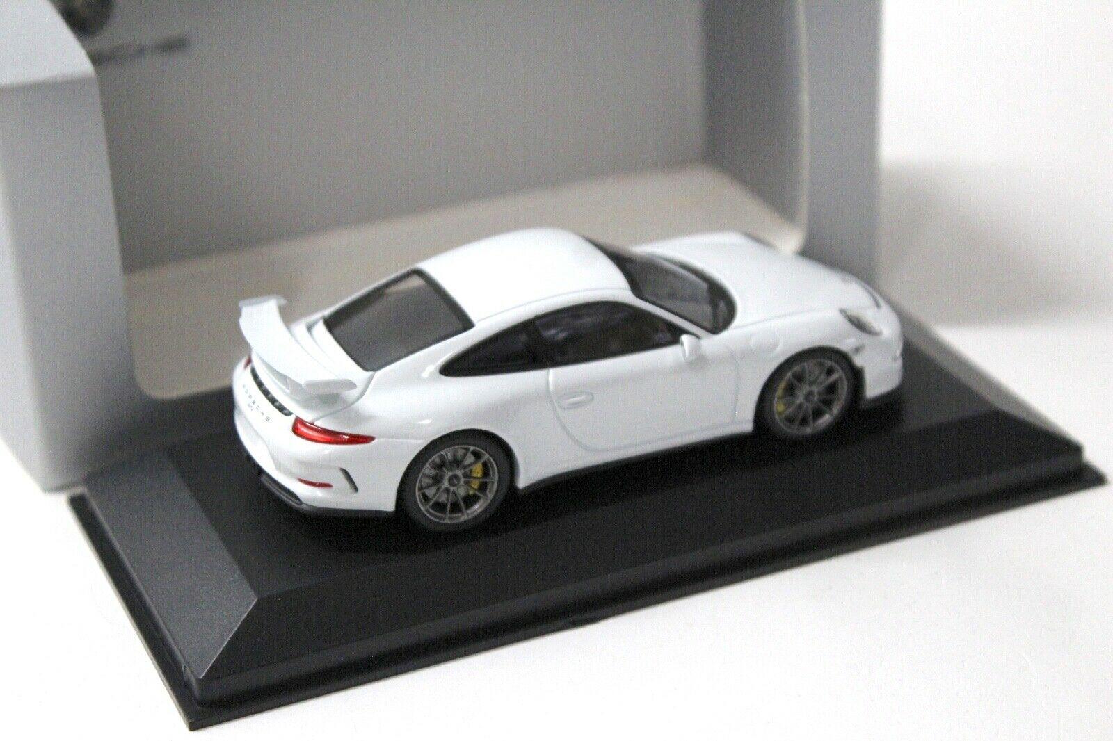 1:43 Minichamps Porsche 911 991 GT3 white DEALER VERSION