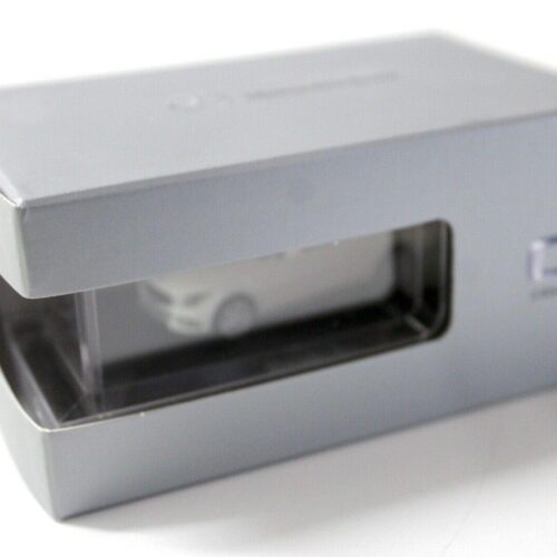 1:87 Herpa Mercedes C-Klasse Sedan W205 white DEALER VERSION