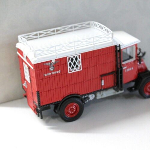 1:43 Premium ClassiXXs Lloyd Hansa Elektrowagen "Deutsche Reichspost" red