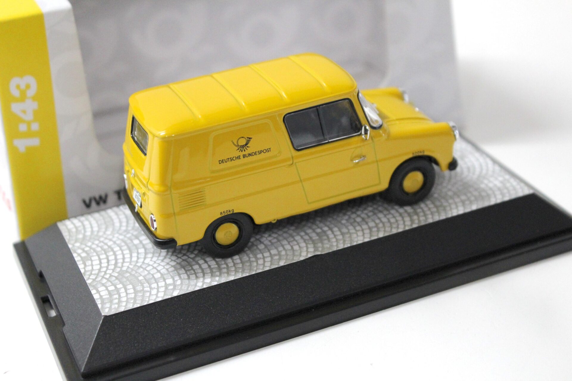 1:43 Premium ClassiXXs VW Typ 147 Fridolin "Deutsche Bundespost" yellow