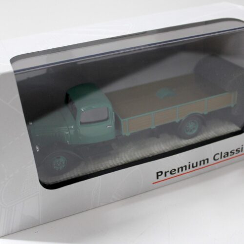 1:43 Premium ClassiXXs Mercedes L3000 platform truck dark green - Image 3