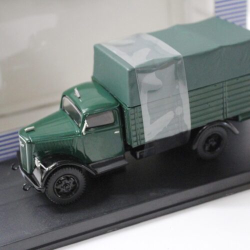 1:43 City Opel Blitz 3.5t Cargo Pritsche mit Plane dark green