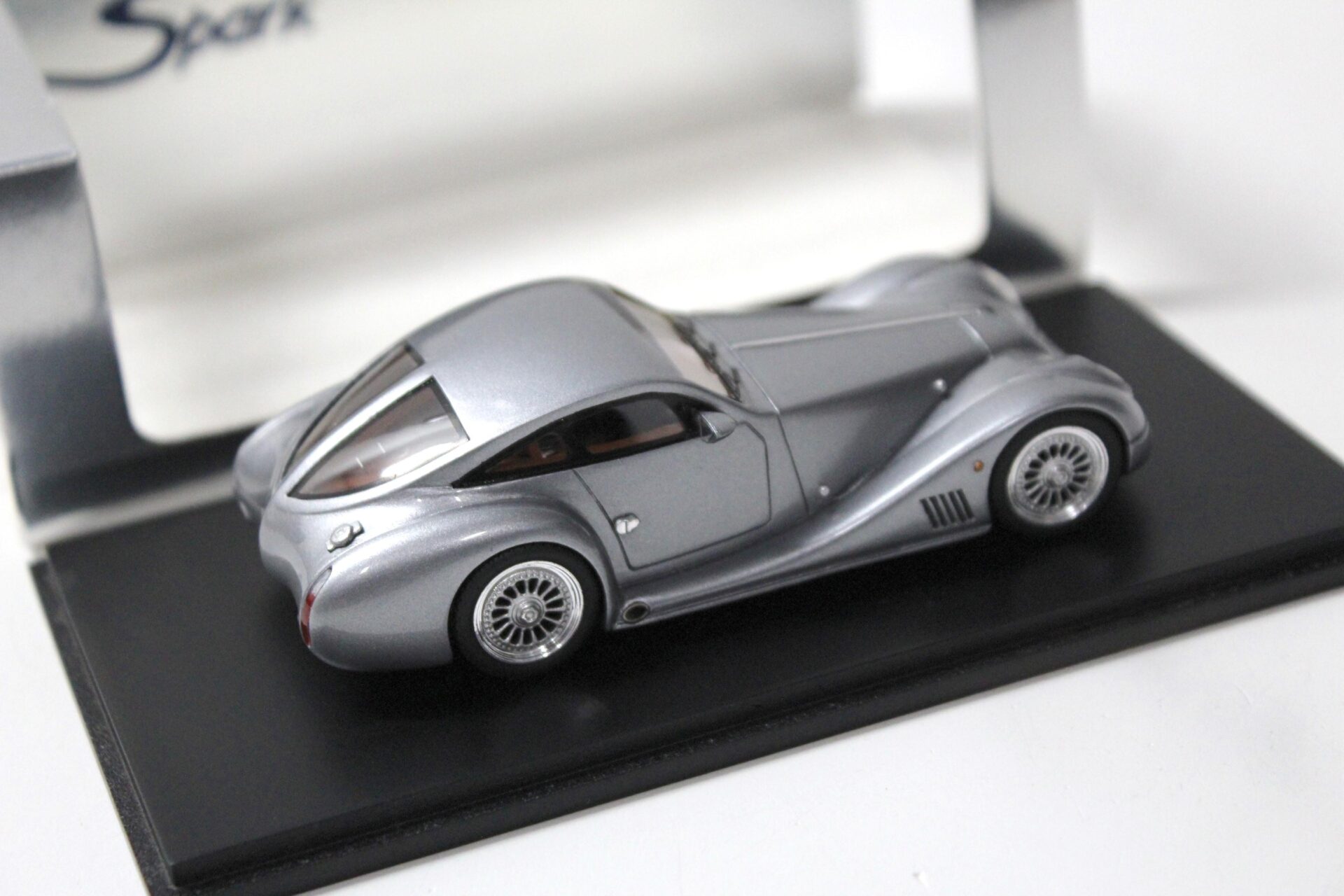 1:43 Spark Morgan Aeromax 2005 silver