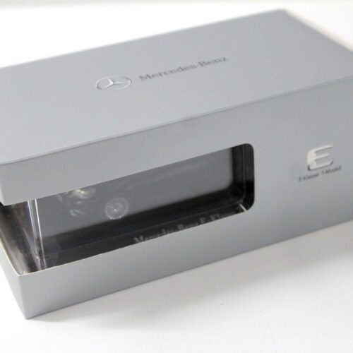 1:43 Kyosho Mercedes E-Klasse T-Modell dark blue DEALER VERSION