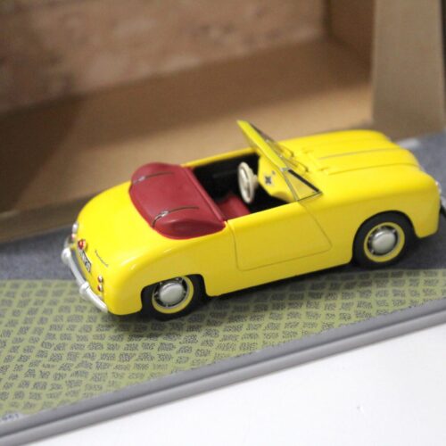 1:43 Spark Bizarre PANHARD Dyna Junior 130 Sprint 1953 yellow