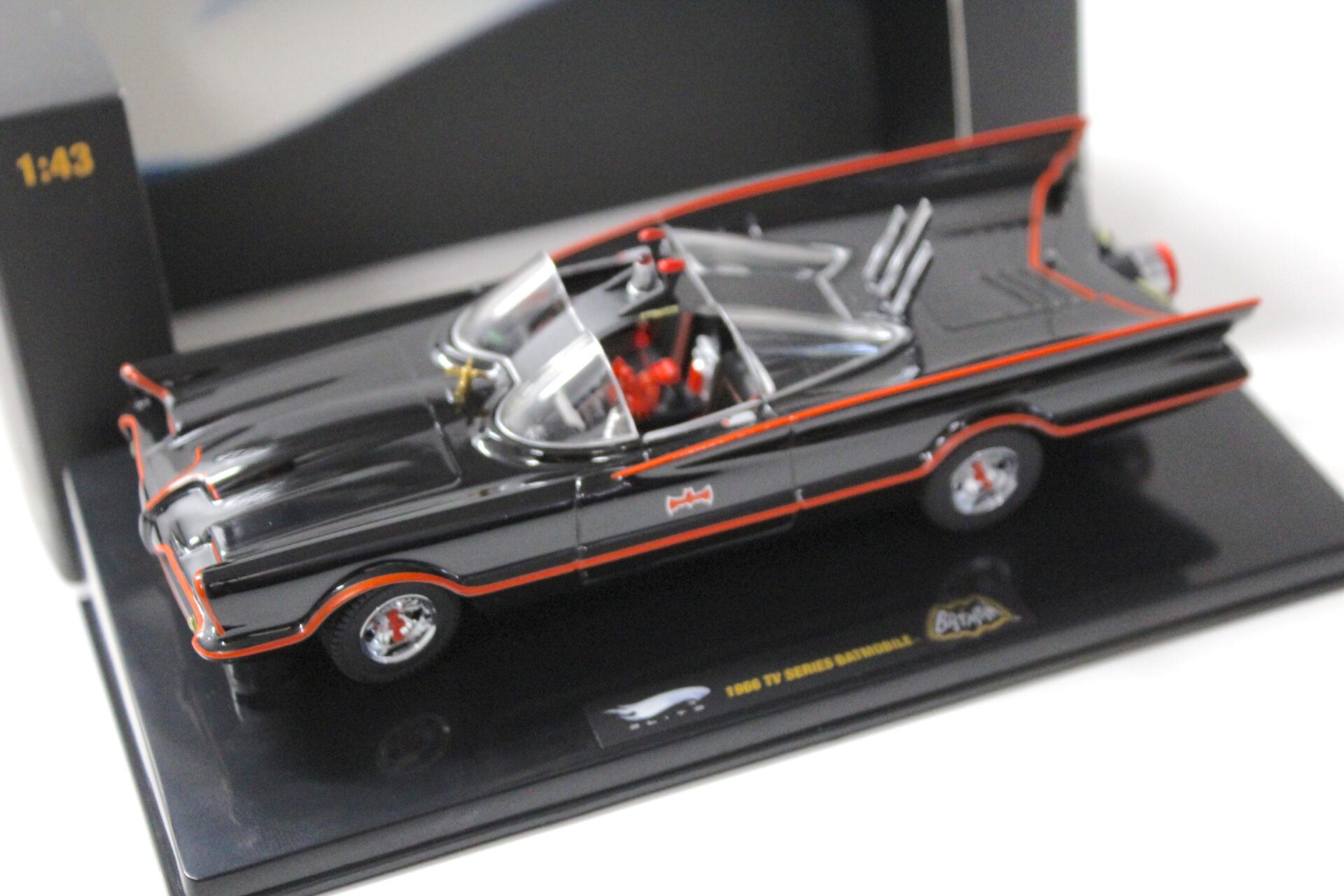 1:43 Hot Wheels Elite 1966 DC TV Series Batmobile BATMAN black