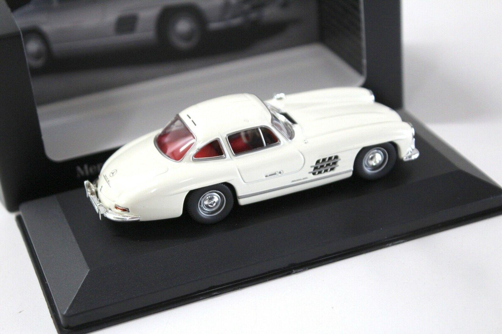 1:43 Premium Collectibles Mercedes 300SL beige DEALER VERSION