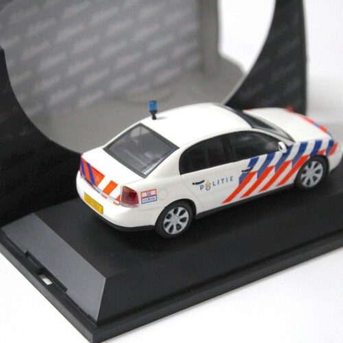 1:43 Schuco Opel Vectra Sedan *POLITIE* white - Image 2