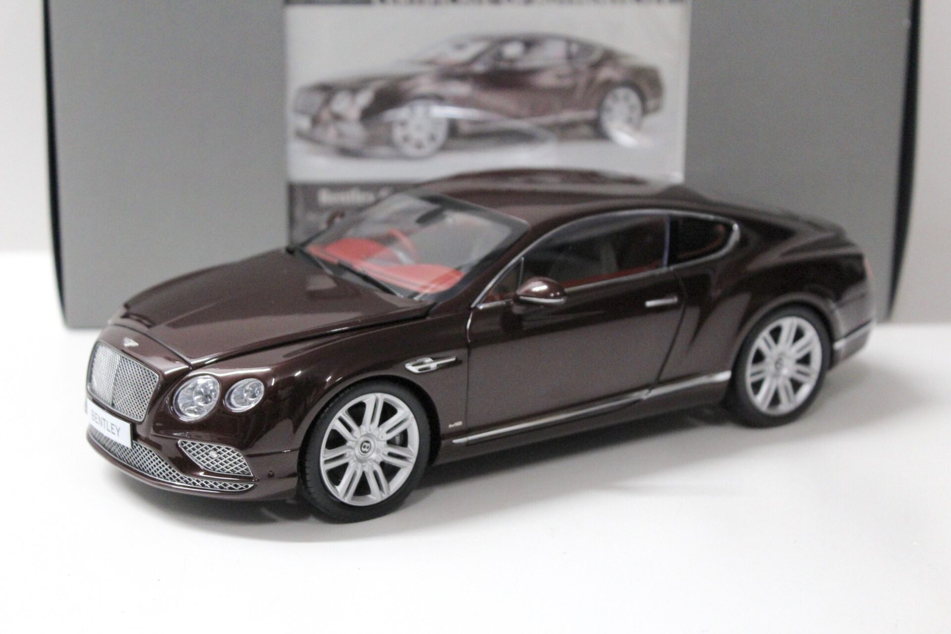 ID 48355 orig.jpg 1:18 Paragon Bentley Continental GT Coupe Burgundy red 2016