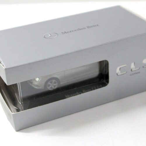 1:43 Norev Mercedes CLS-Klasse silver DEALER VERSION