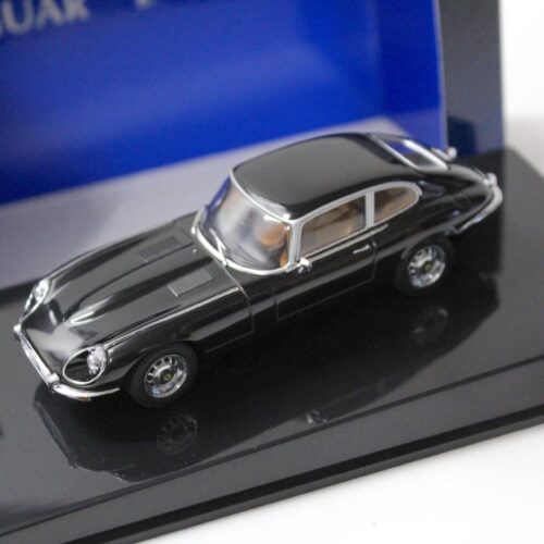 1:43 AUTOart Jaguar E-Type Coupe Series III V12 black