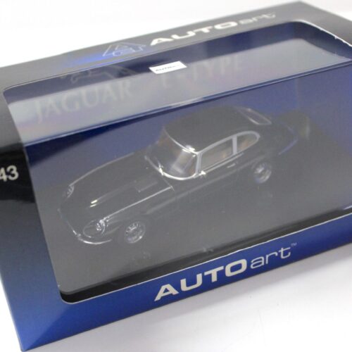 1:43 AUTOart Jaguar E-Type Coupe Series III V12 black