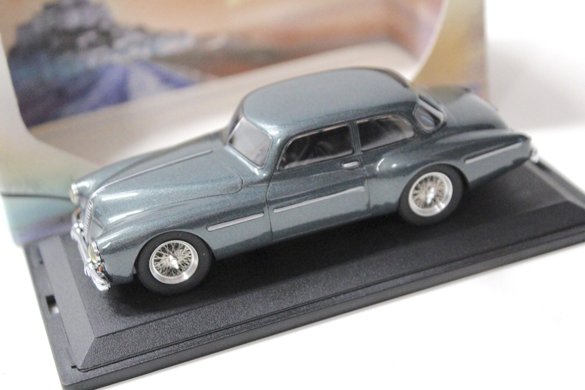 1:43 Paradcar Delahaye 175 Coach Motto 1951 grey metallic