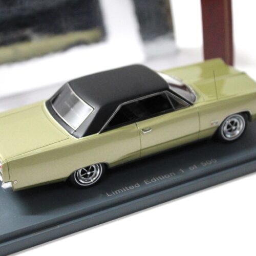 1:43 American Excellence NEO Plymouth Sport Fury 2 door Hardtop light green