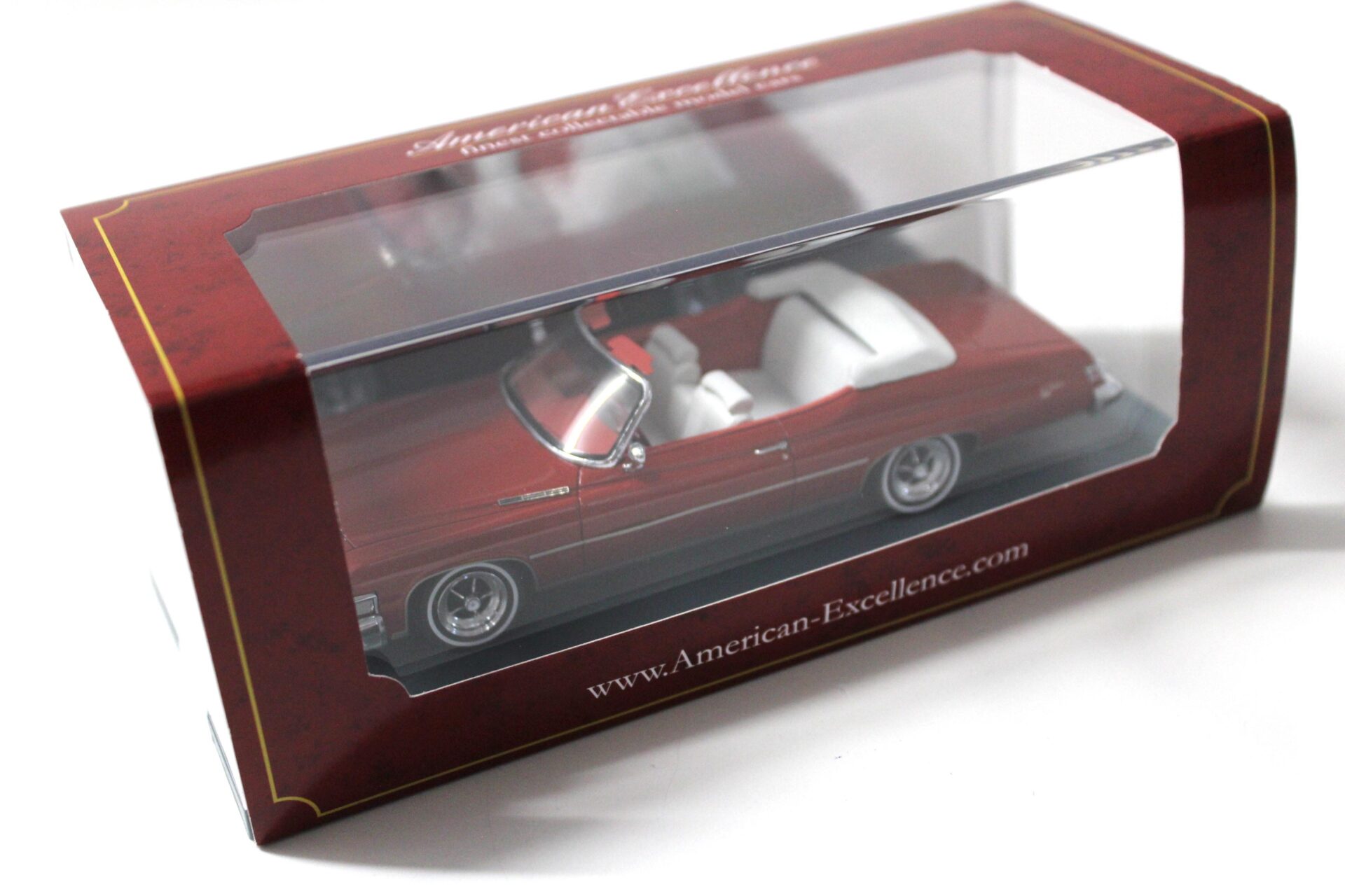 1:43 American Excellence NEO Buick Le Sabre Convertible metallic red