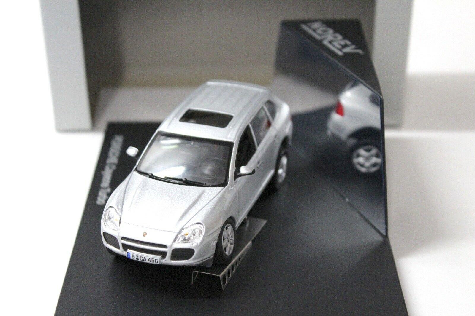 1:43 Norev Porsche Cayenne Turbo Presentation silver