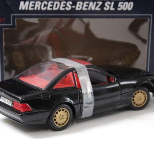 1:18 Revell Mercedes SL 500 black/ gold