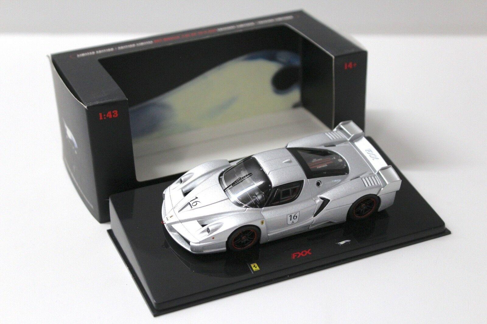 1:43 Hot Wheels Elite Ferrari FXX silver #16