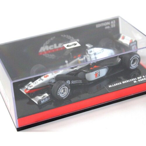 1:43 Minichamps McLaren Mercedes MP4/13 M.Hakkinen #8