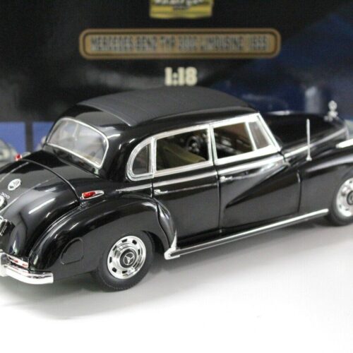1:18 Ricko Mercedes Typ 300C Limousine 1955 black
