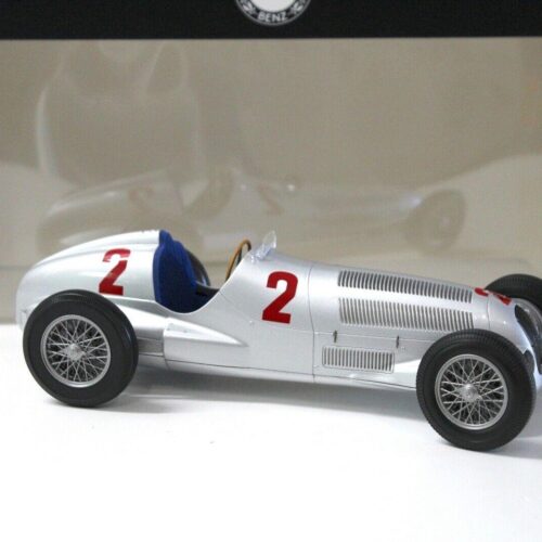 1:18 Minichamps Mercedes W125 Silberpfeil Lang Tripolini #2 DEALER VERSION