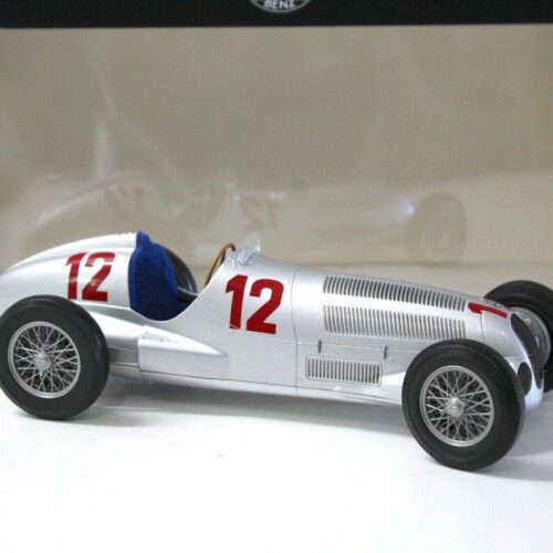 1:18 Minichamps Mercedes W125 Silberpfeil GP Deutschland DEALER VERSION