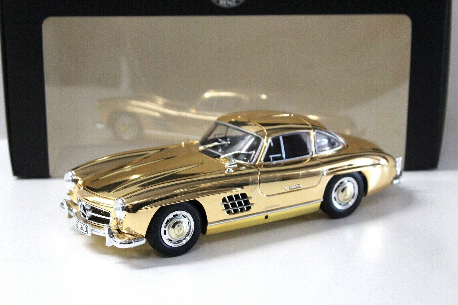 1:18 Minichamps Mercedes 300SL (W198) GOLD EDITION DEALER VERSION