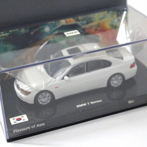 1:43 Minichamps BMW 7er Series E65 white ASIA DEALER VERSION