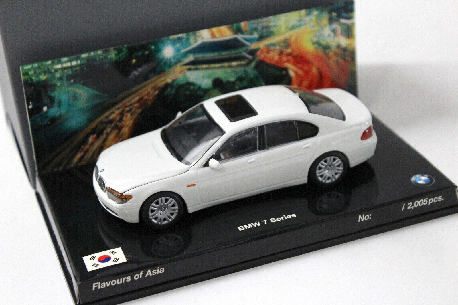 1:43 Minichamps BMW 7er Series E65 white ASIA DEALER VERSION