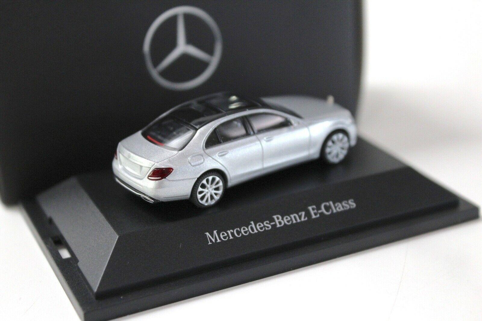 1:87 Wiking Mercedes E-Klasse W213 Sedan silver DEALER VERSION